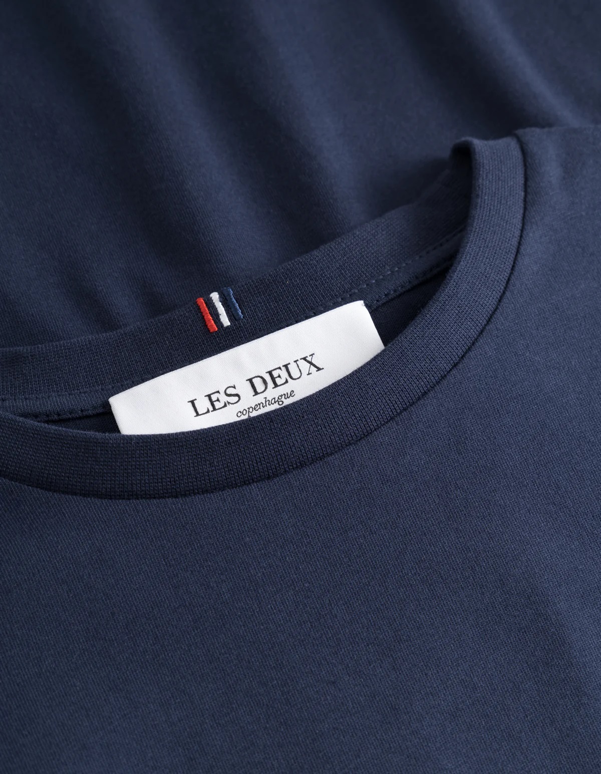 piece-t-shirt-t-shirt-ldm101123-460051-dark-navy-fjord-blue-midnight-blue-3-1500x.jpg