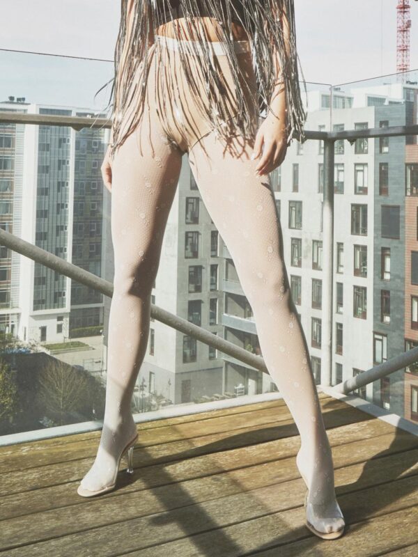 Margot Partyhouse - Image 1