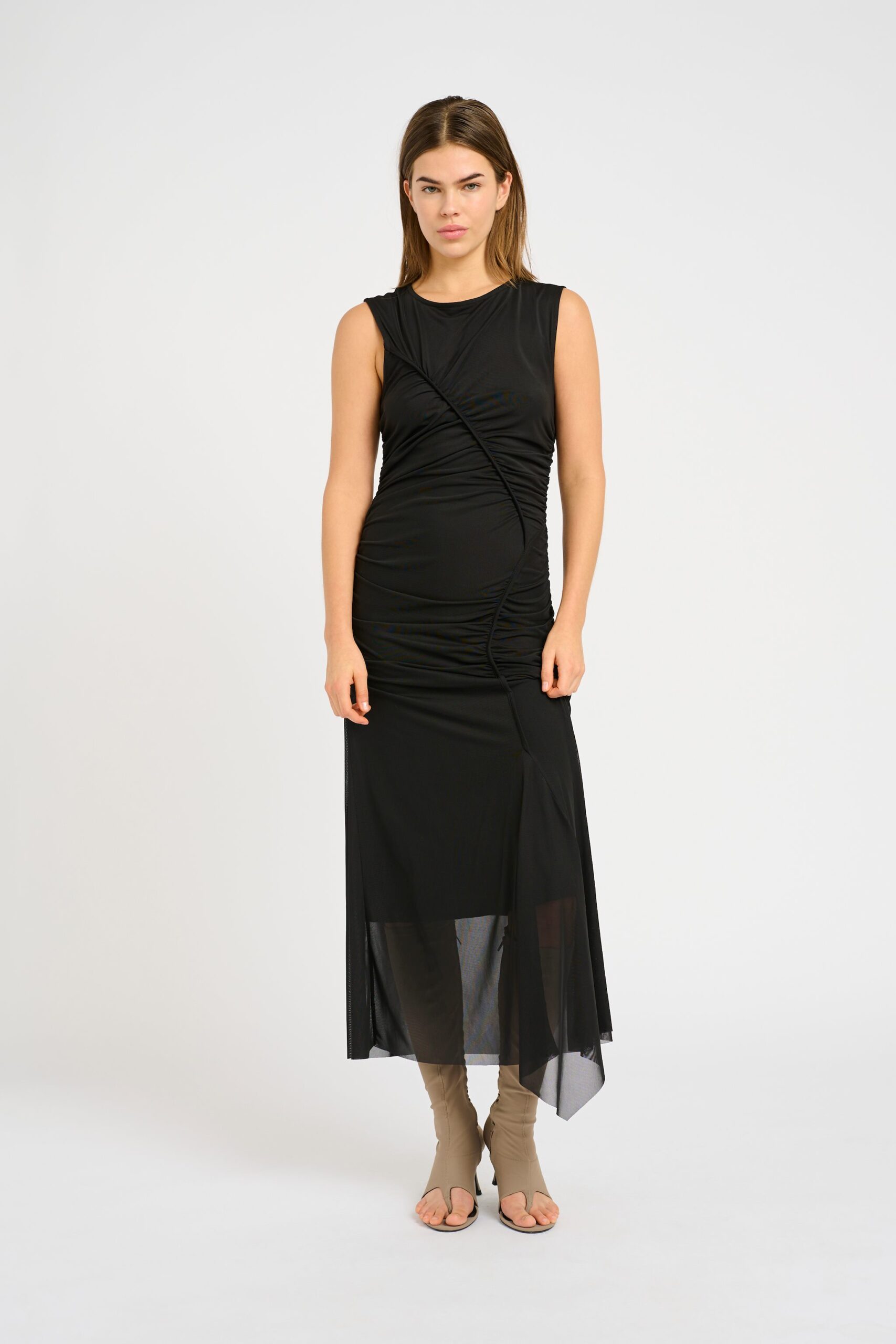 black-messigz-kjole.jpg