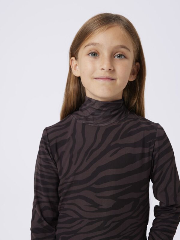 NKFSINNA LS TOP
