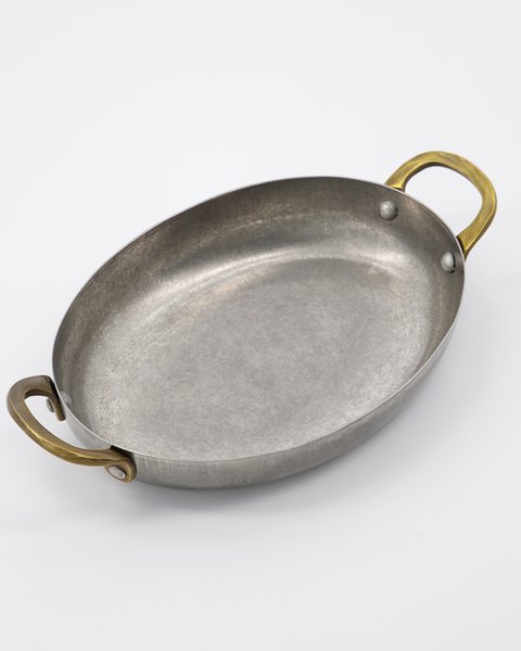 Pan, NVPresentation, Silver finish