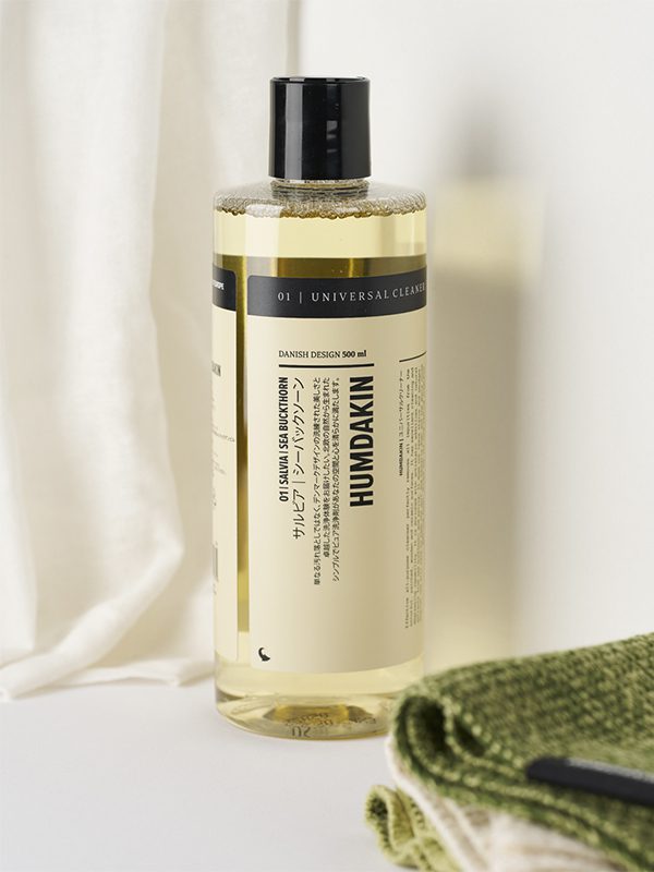 01 Universal Cleaner 500 ml.