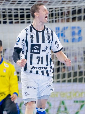 THW Kiel Home Jersey