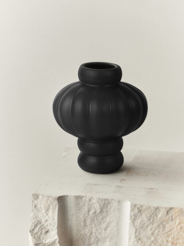 Ceramic Balloon Vase 02 Ink Black
