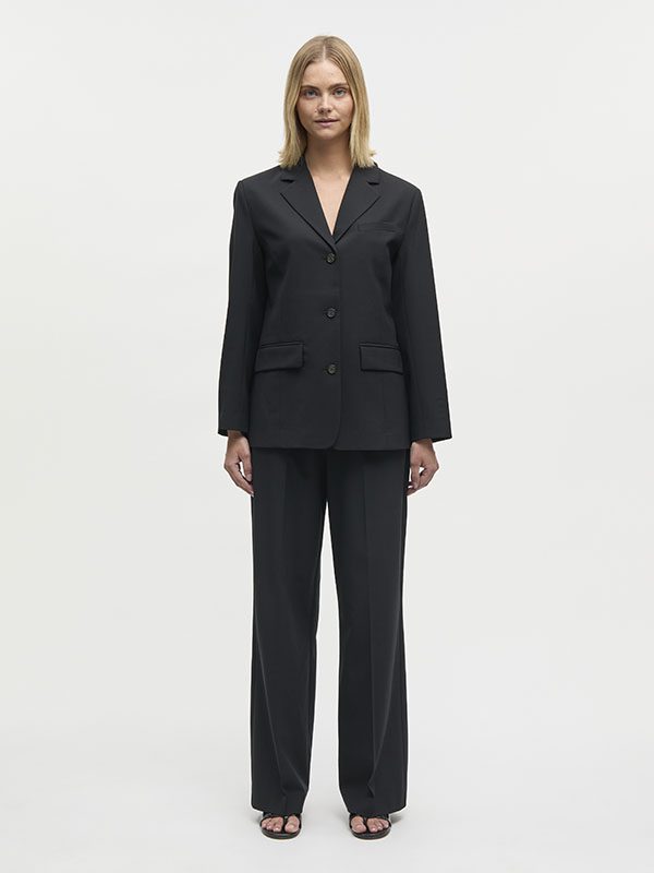 Dense Weave Less Blazer