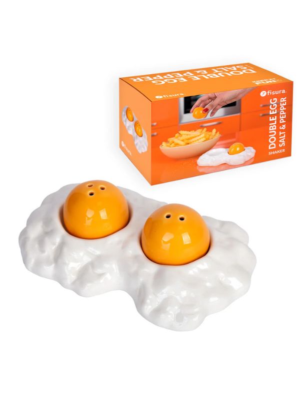 Shaker set double egg salt and pepper